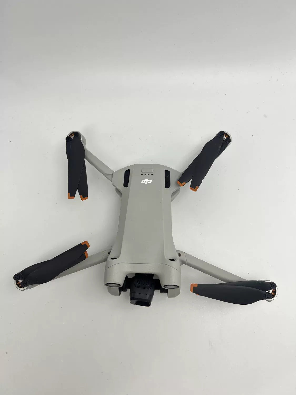 DJI Mini 3 pro with Screen, Extended Battery Fly More Combo