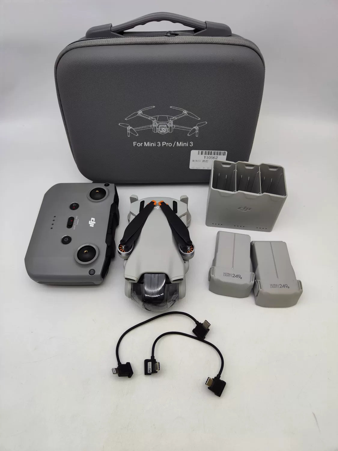 95% New (Like New) DJI mini3 Fly More Combo