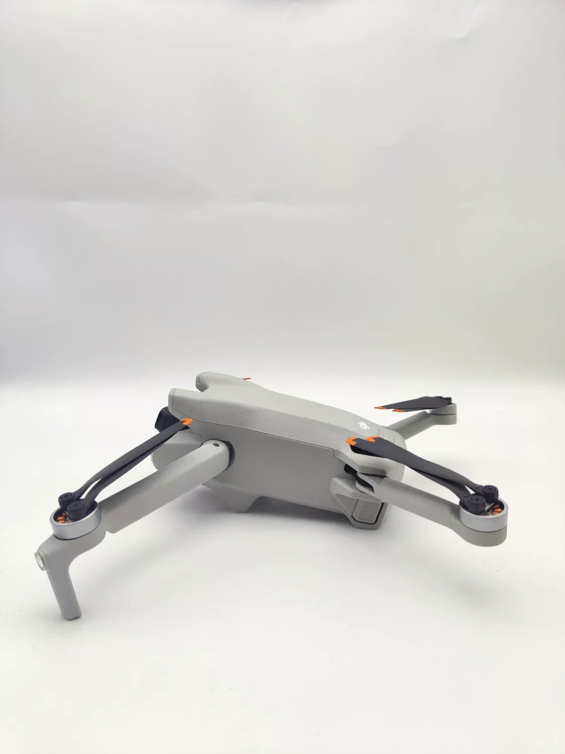 99% New (Mint) DJI mini3 with Screen Standard Combo