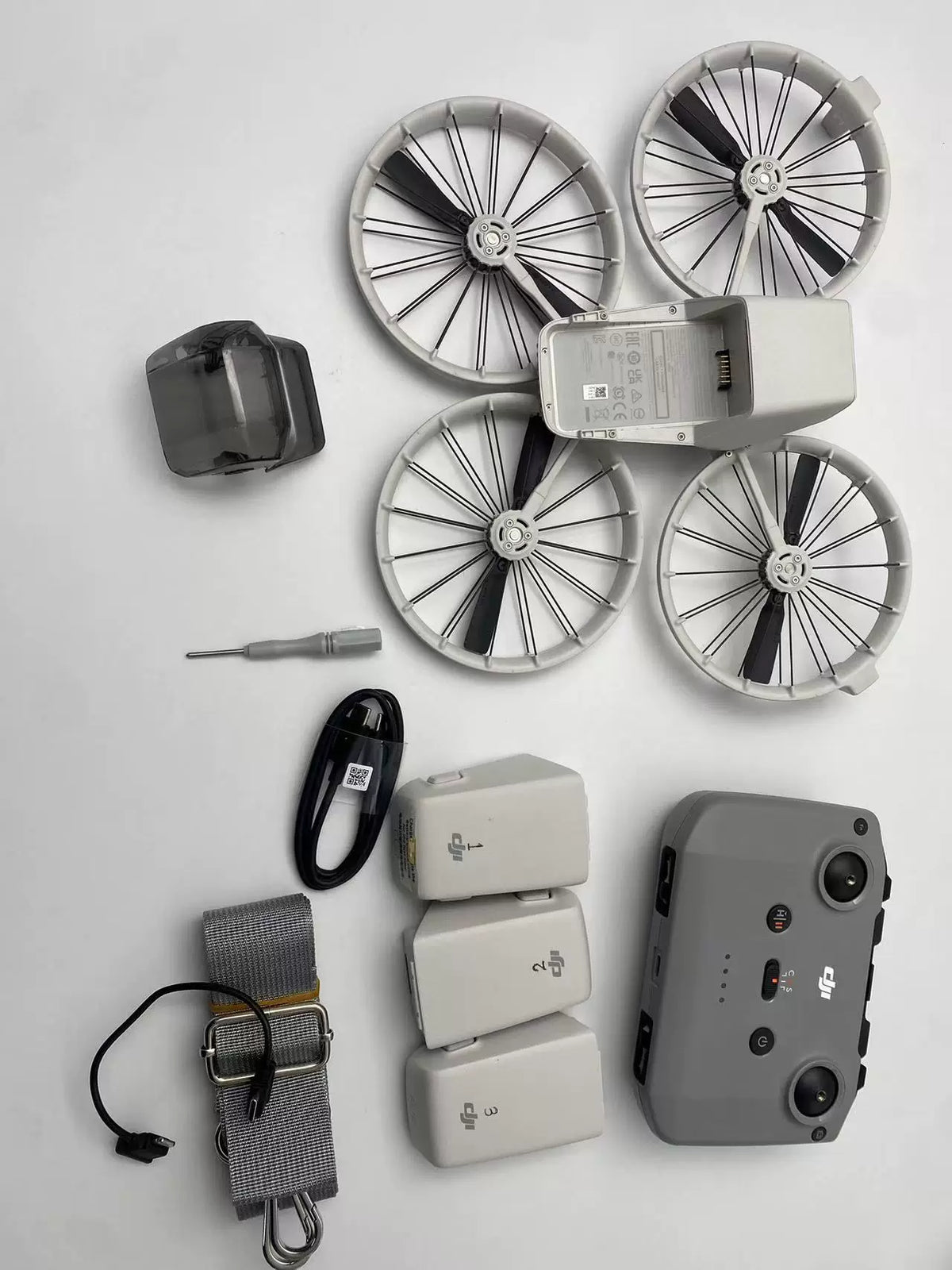99% New (Mint) DJI Flip – photo 1