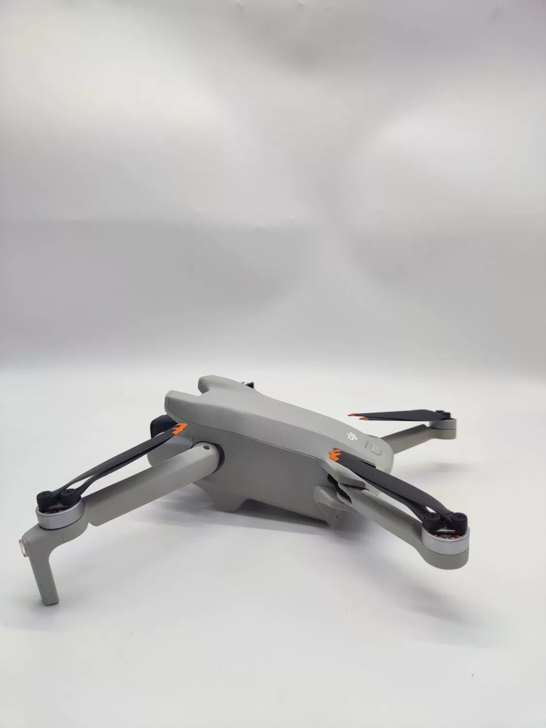 95% New (Like New) DJI mini3 Fly More Combo
