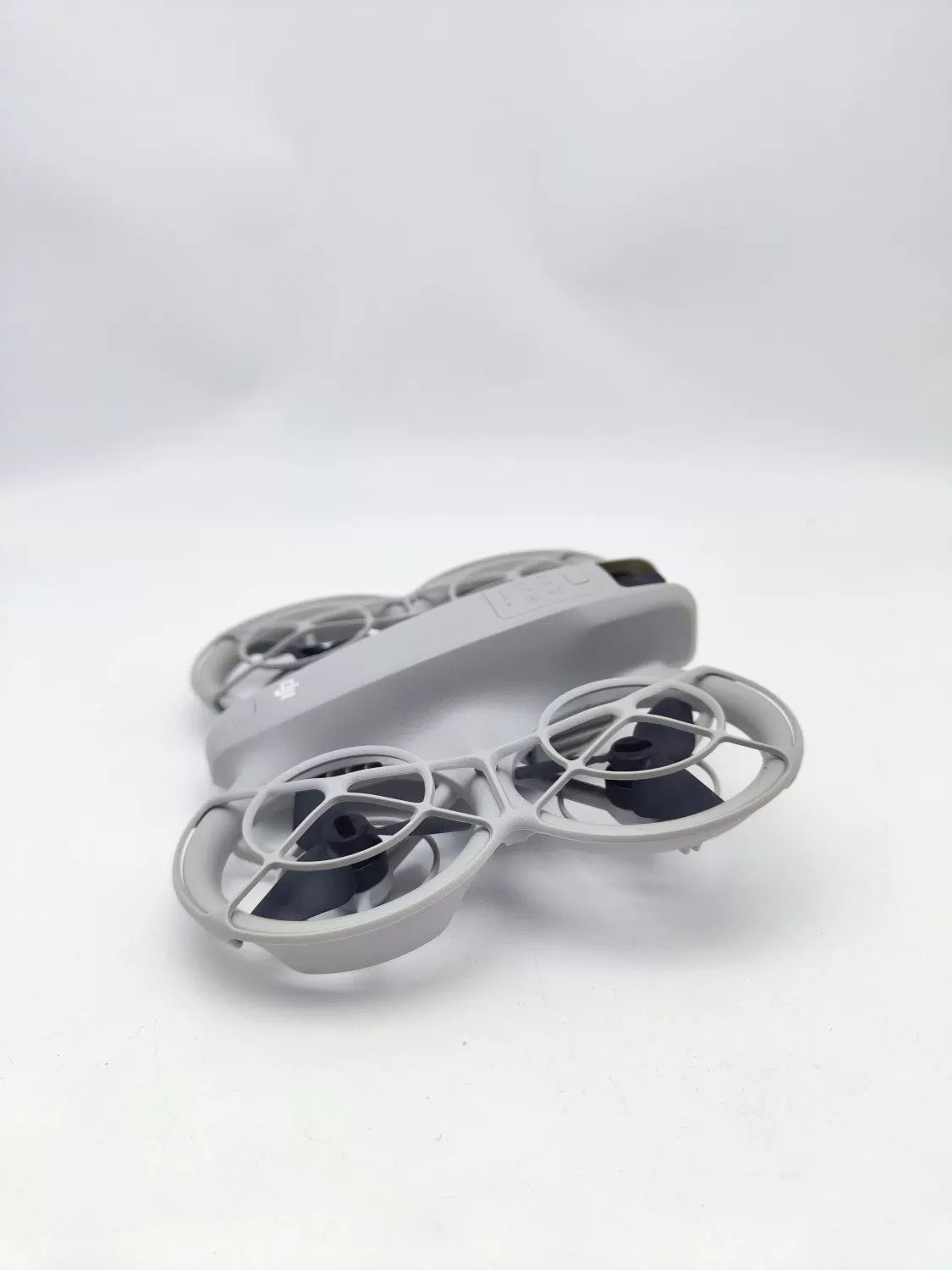 99% New (Mint) DJI neo Fly More Combo