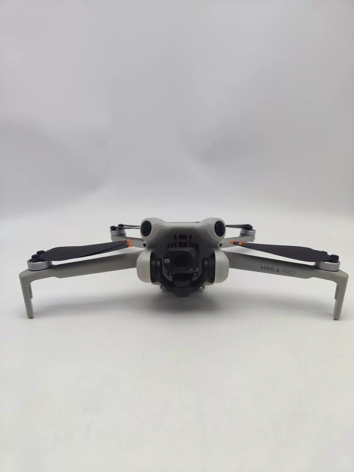 99% New (Mint) DJI mini4pro with Screen Fly More Combo with DJI Care Refresh