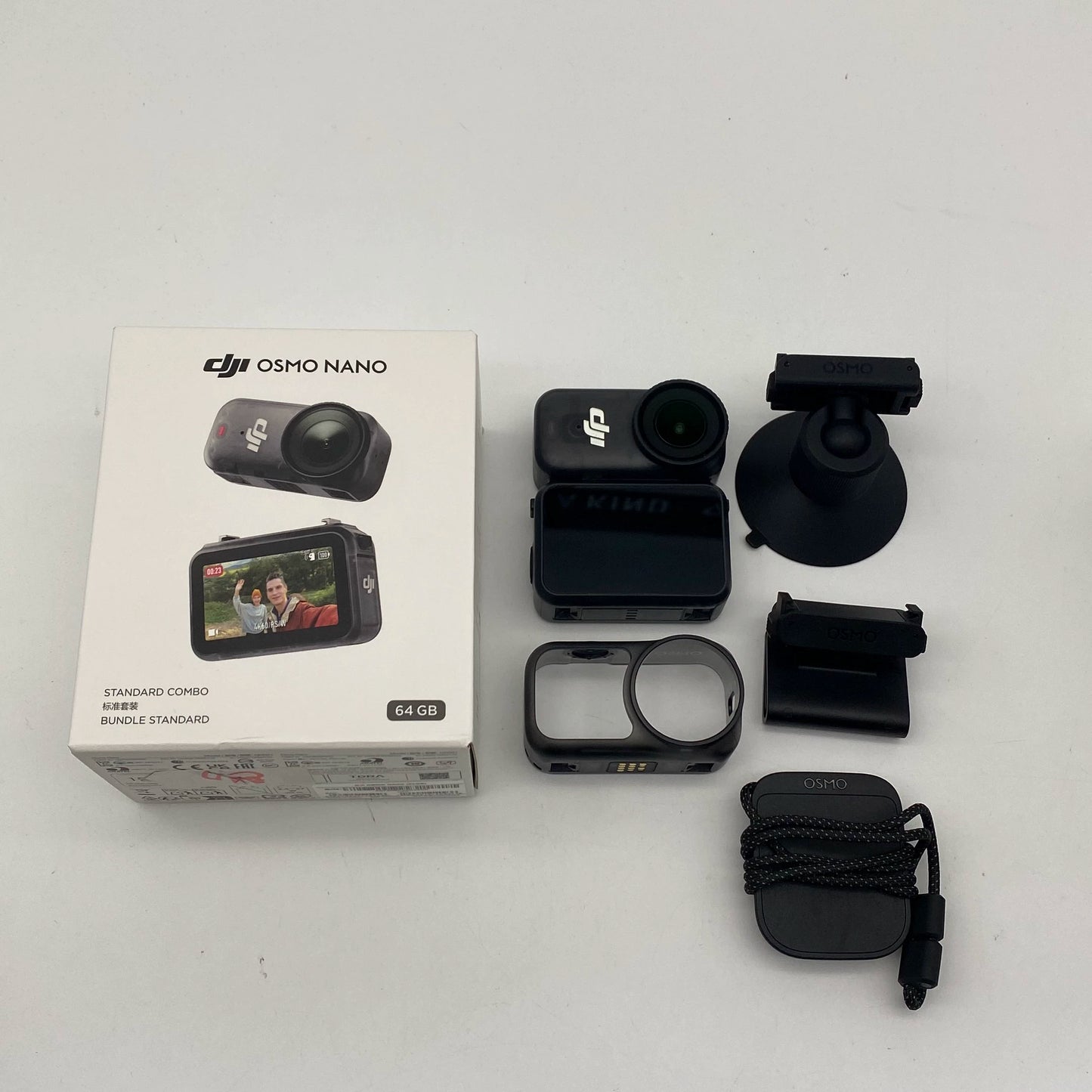 DJI Osmo Nano Standard Kit 64GB - Like New (99%)