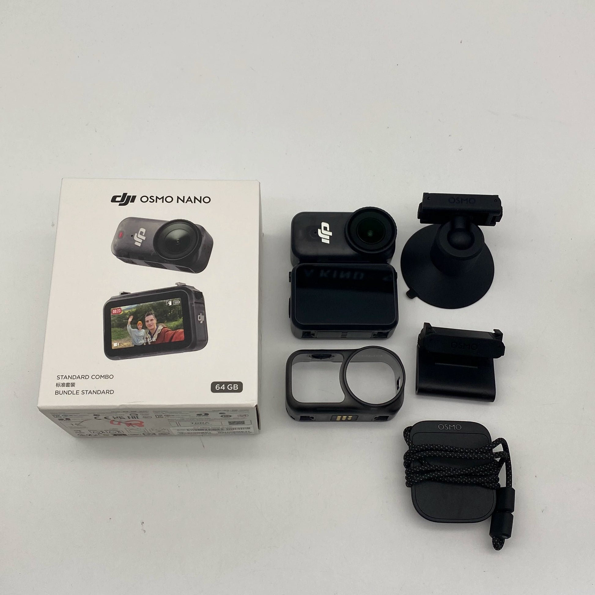 DJI Osmo Nano Standard Kit 64GB - Like New (99%)