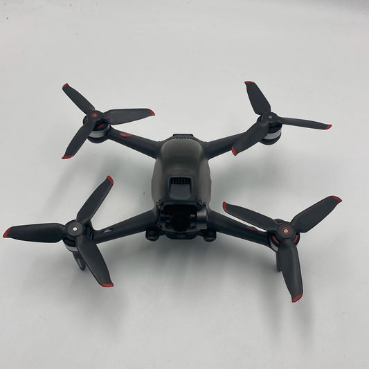 DJI FPV Combo - Excellent (95% New)