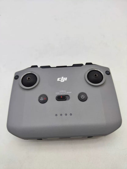 95% New (Like New) DJI air2s Fly More Combo