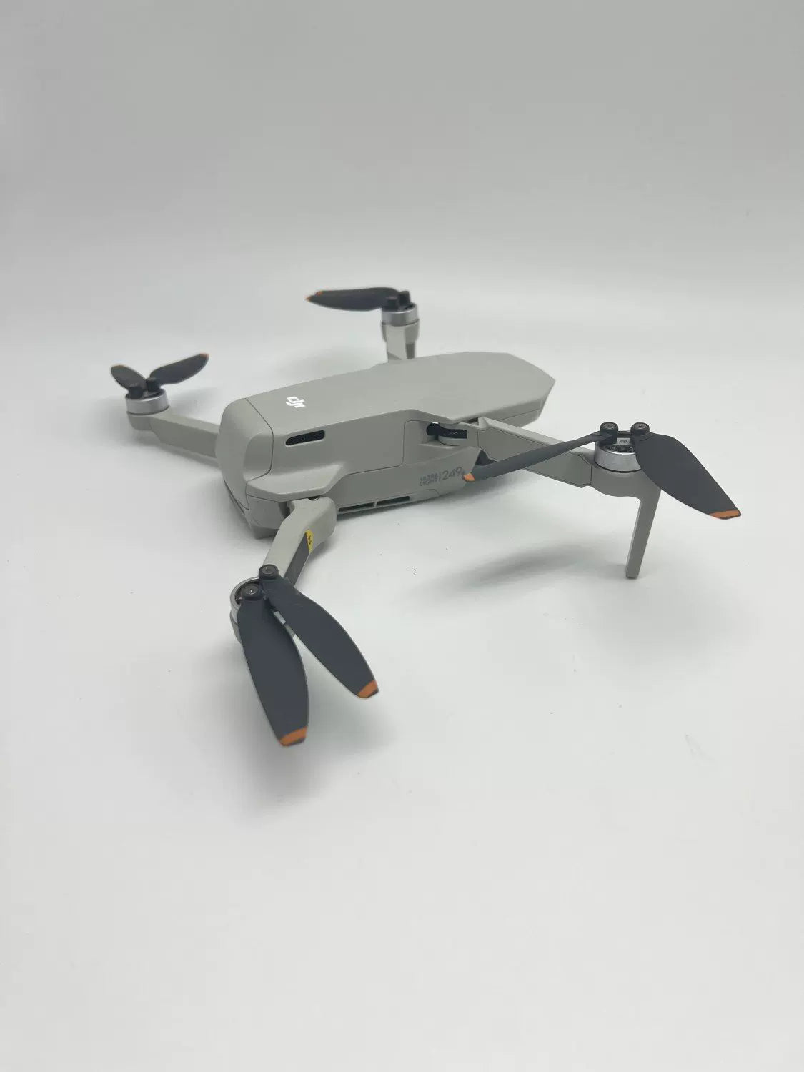 95% New (Like New) DJI Mini 2 Standard Combo