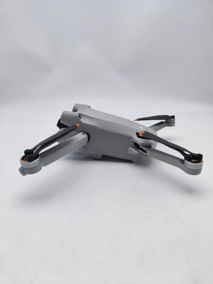 99% New (Mint) DJI mini3pro with Screen, Extended Battery Fly More Combo