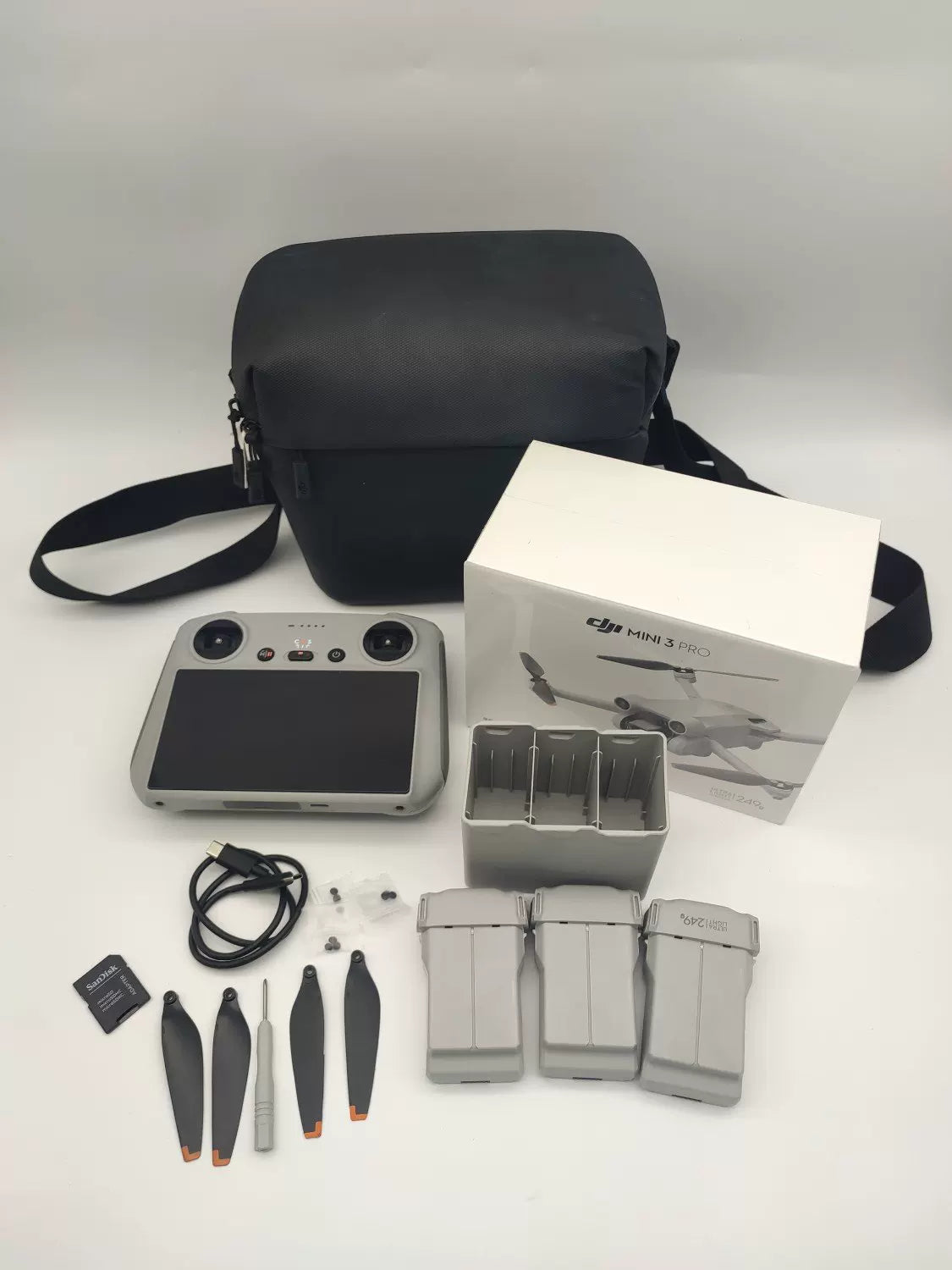 Brand New DJIMIni3pro with Screen, Extended Battery Fly More Combo with DJI Care Refresh
