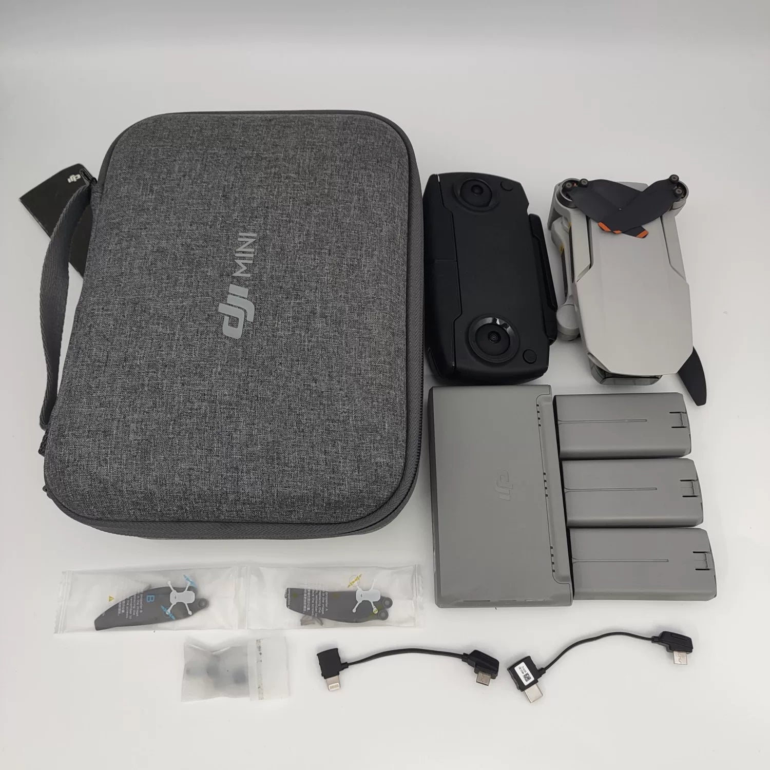 95% New (Like New) DJI Mini SE Fly More Combo