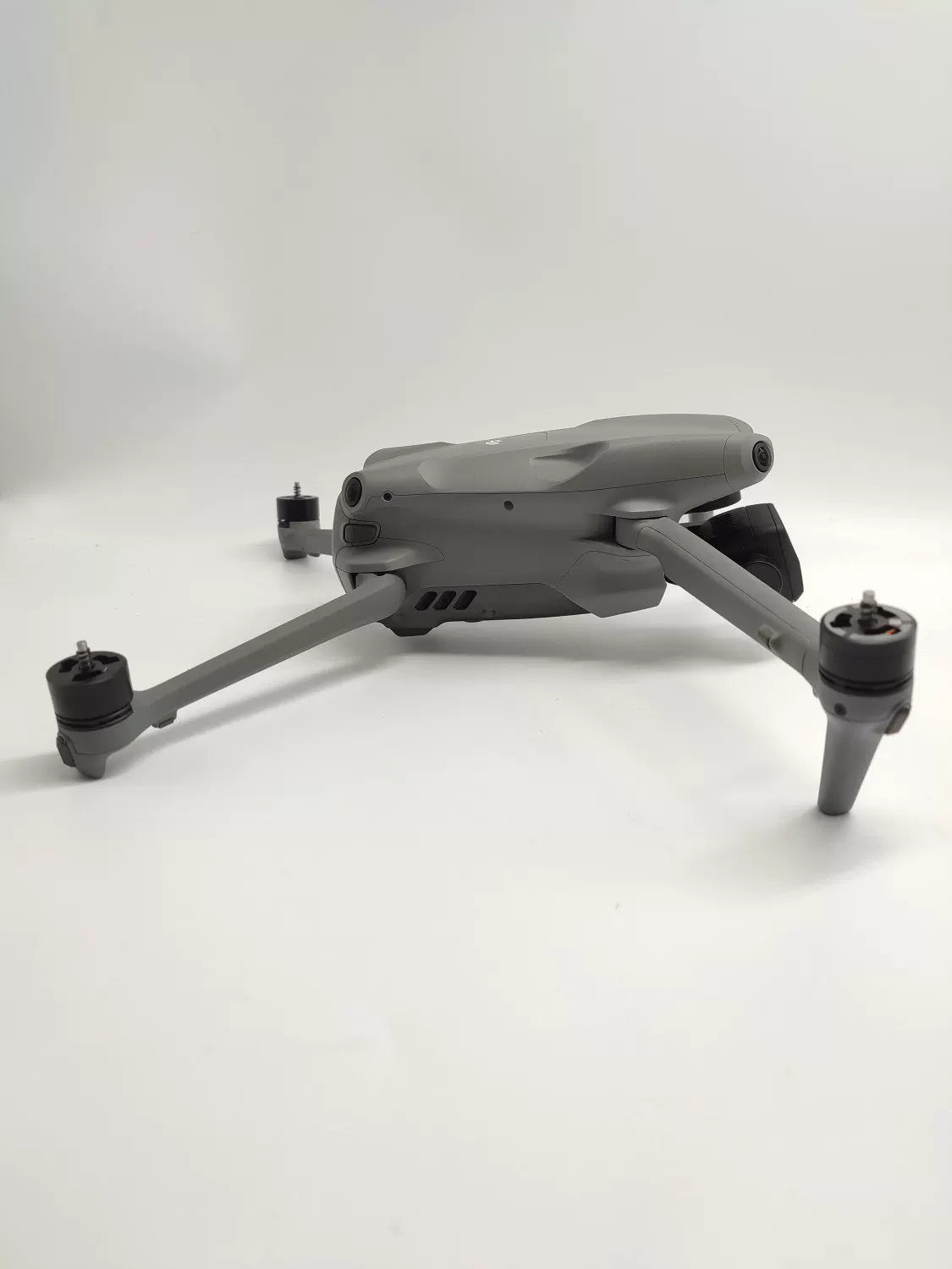 DJI Air3 with Screen Fly More Combo with DJI Care Refresh