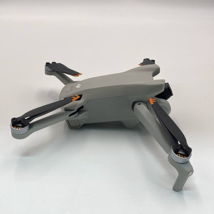 DJI Mini 3 with Screen Remote Fly More Combo - Excellent (95% New)