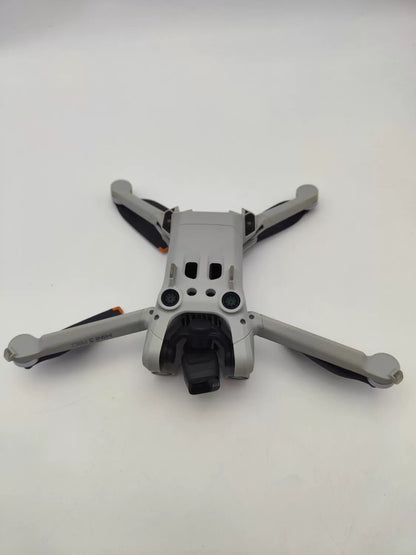99% New (Mint) DJI Mini3pro with Screen, Extended Battery Fly More Combo