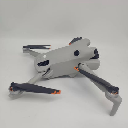 95% New (Like New) DJI Mini 4 Pro with Screen Fly More Combo