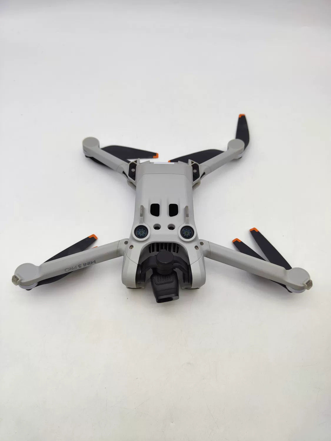 99% New (Mint) DJI mini3pro with Screen Fly More Combo