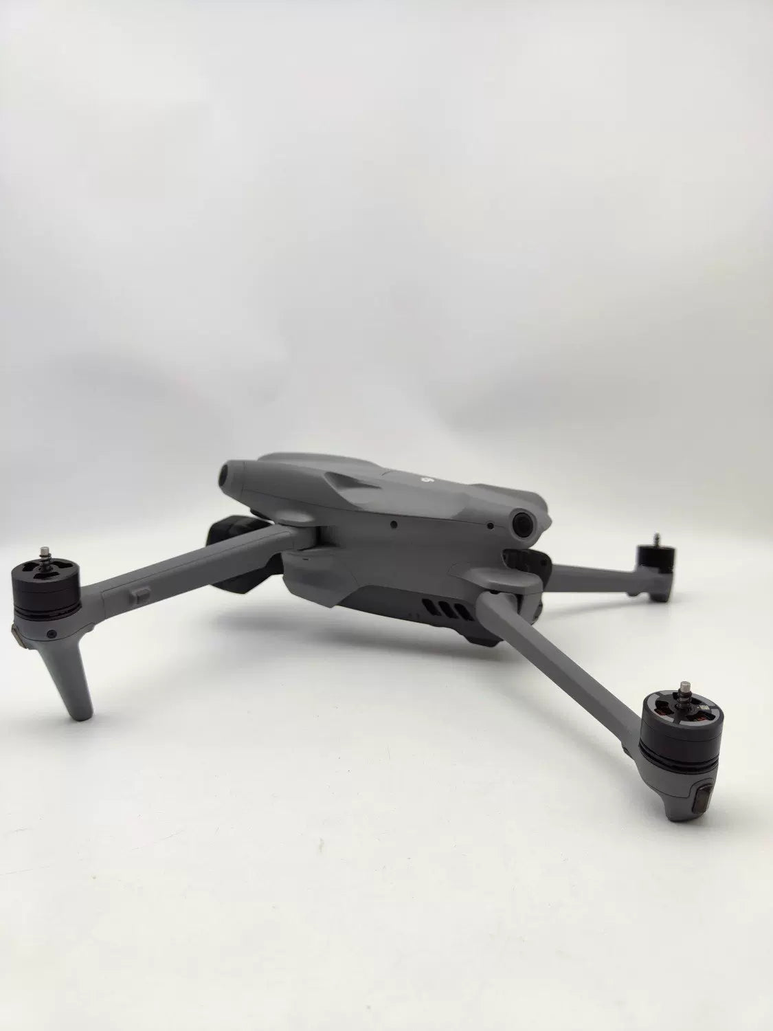 99% New (Mint) DJI air3 with Screen Fly More Combo