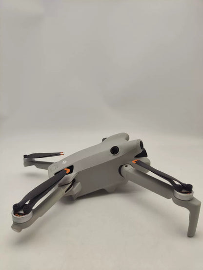 95% New (Like New) DJI mini4pro with Screen Fly More Combo