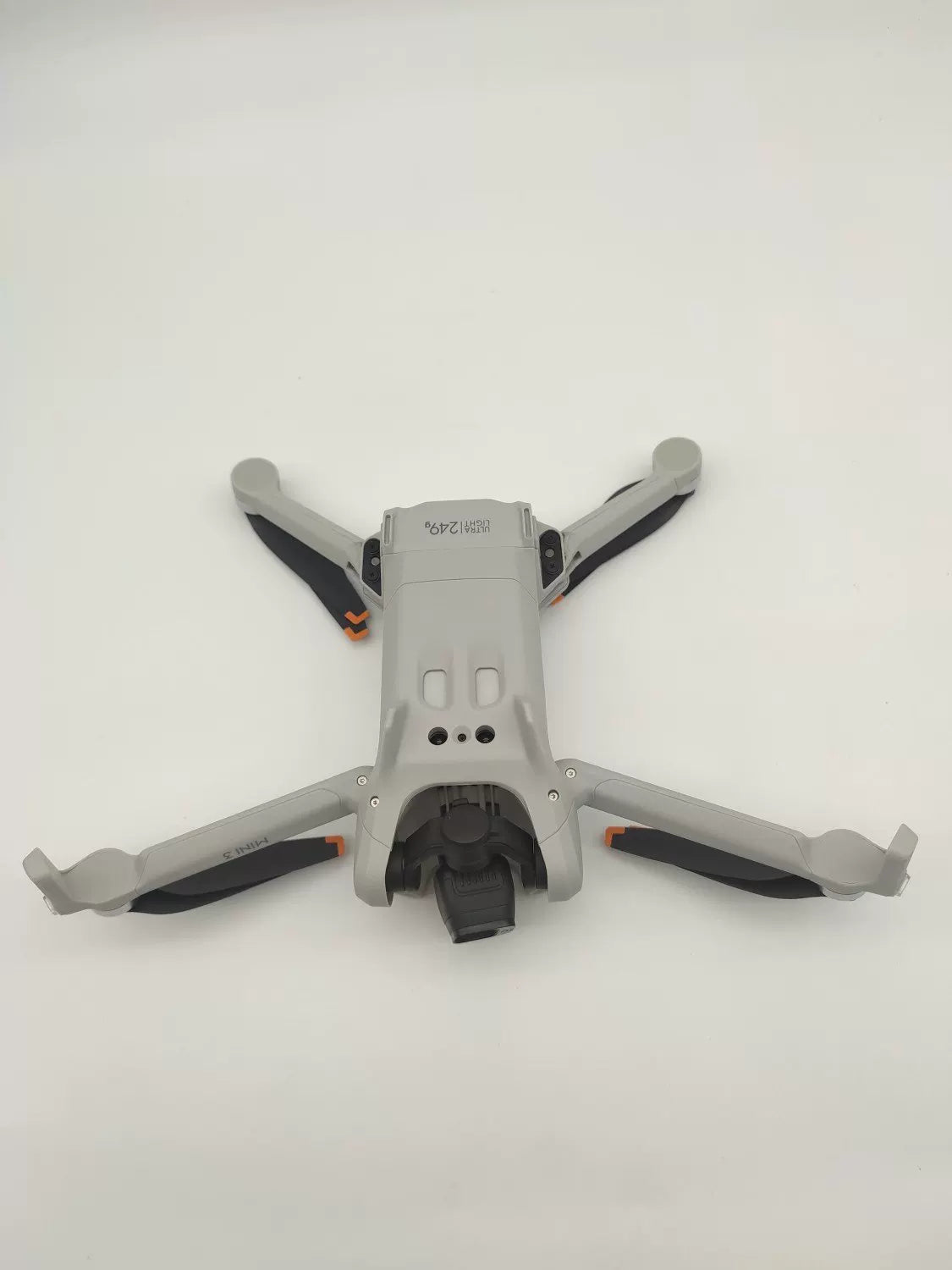 99% New (Mint) DJI Mini3 with Screen Fly More Combo with DJI Care Refresh