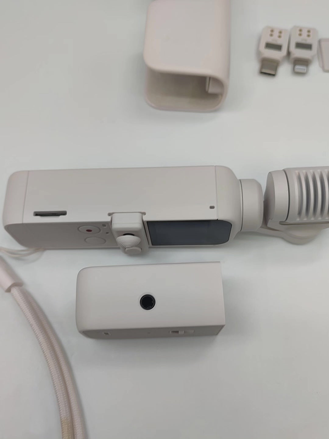 pocket2 Cloud White