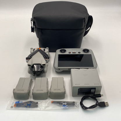 DJI Mini 3 with Screen Remote Fly More Combo - Excellent (95% New)