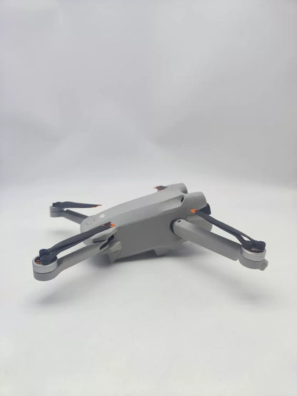 99% New (Mint) DJI mini3pro with Screen Fly More Combo