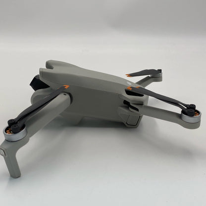 DJI Mini 3 with Screen Remote Controller - Like New (99%)