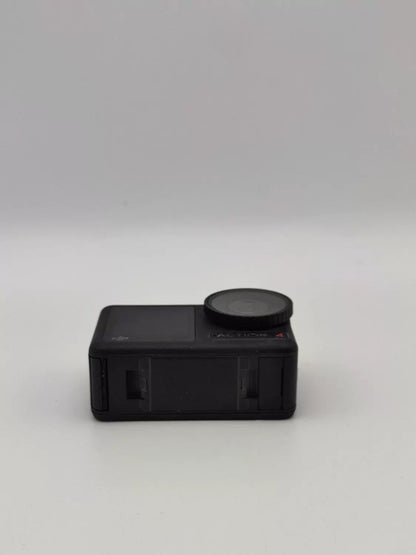 99% New (Mint) DJI action 4 All-in-1 Combo