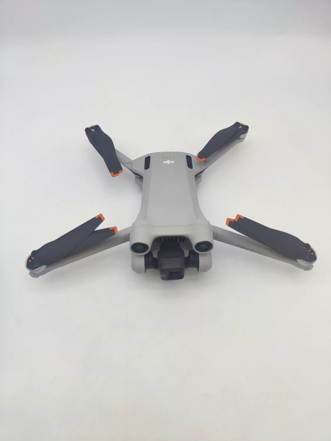 99% New (Mint) DJI mini3pro with Screen Fly More Combo