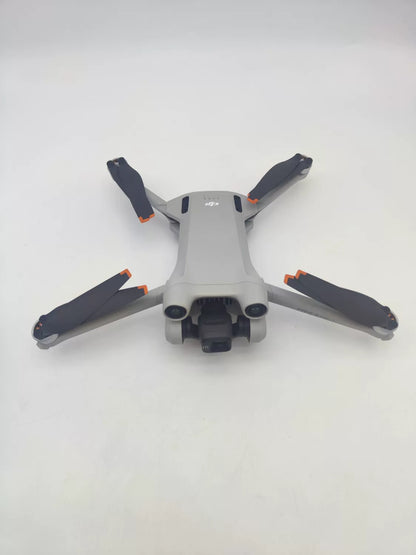 99% New (Mint) DJI mini3pro with Screen Fly More Combo