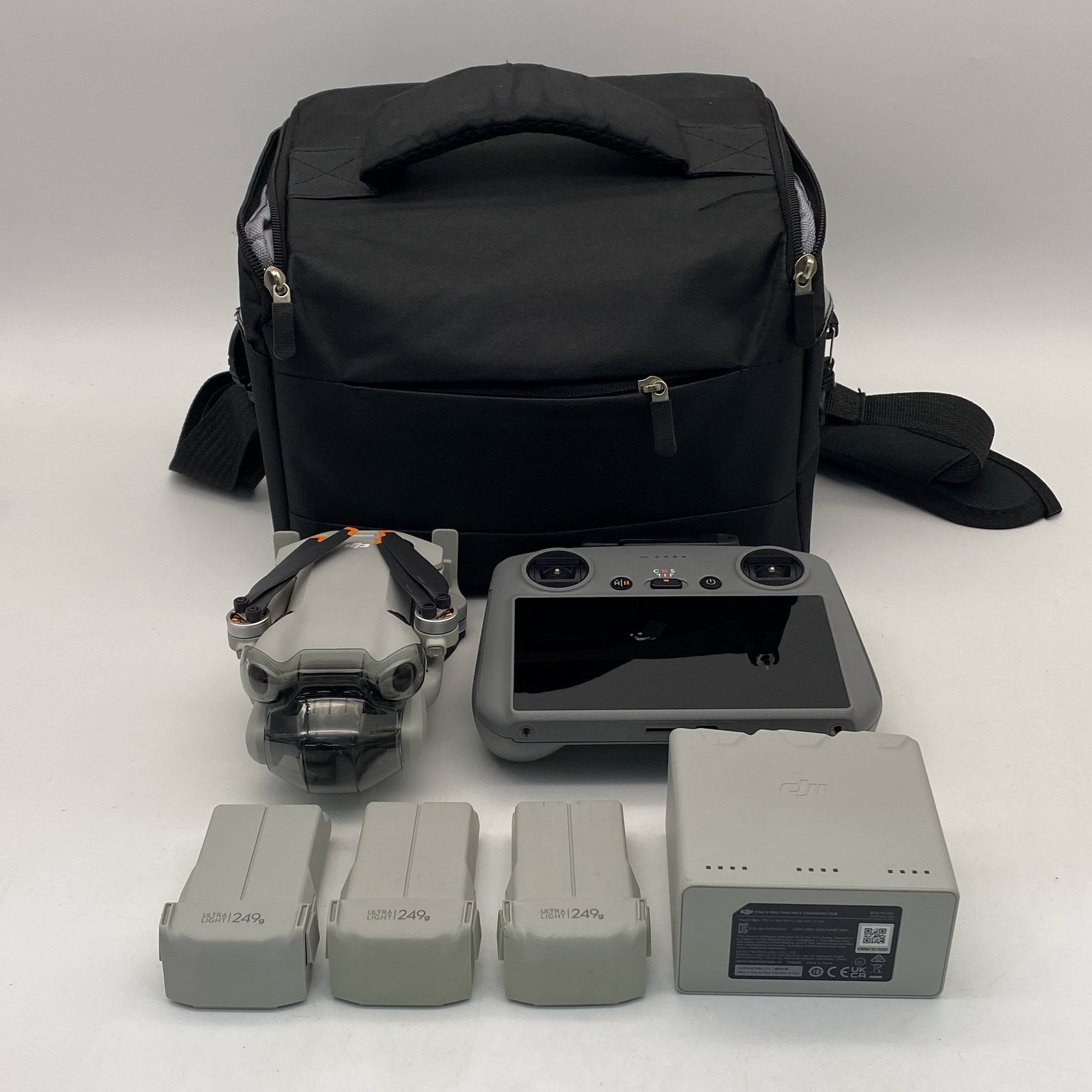 DJI Mini 4 Pro with Screen Remote Controller - Excellent (95% New)