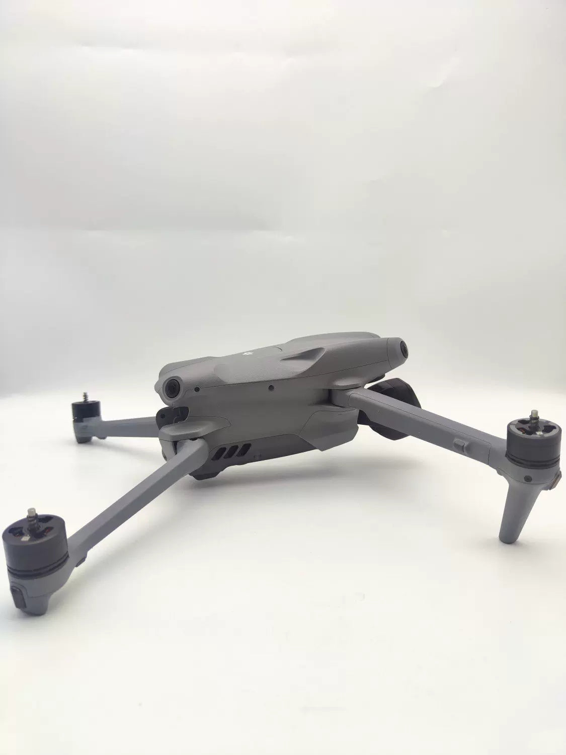 99% New (Mint) DJI air3 with Screen Fly More Combo with 2-Year DJI Care Refresh