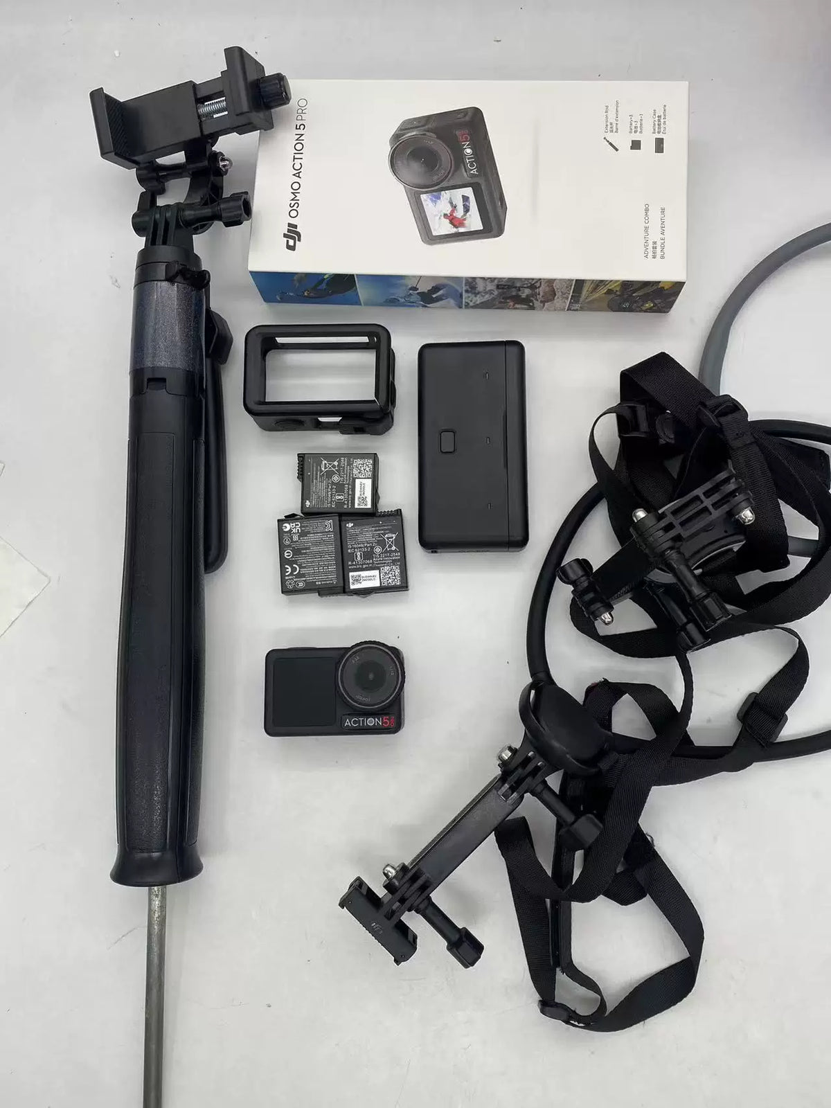 99% New (Mint) DJI Osmo Action 5 Pro Adventure Combo – photo 1