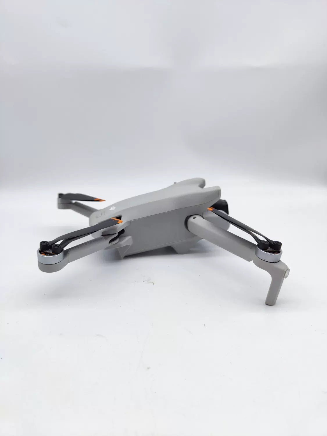 DJI Mini3 with Screen Fly More Combo