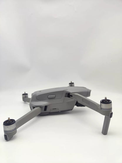 99% New (Mint) DJI air2 Fly More Combo