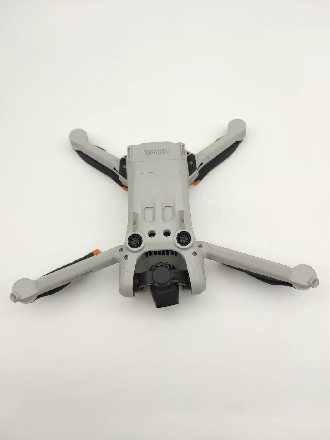 DJI Mini 3 pro with Screen Fly More Combo