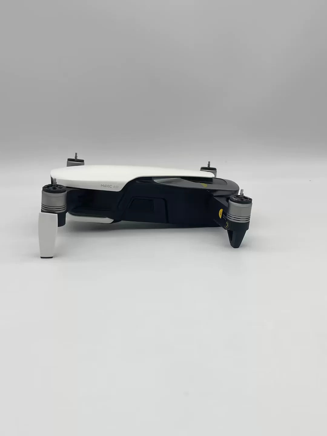 95% New (Like New) DJI Mavic Air Standard Combo