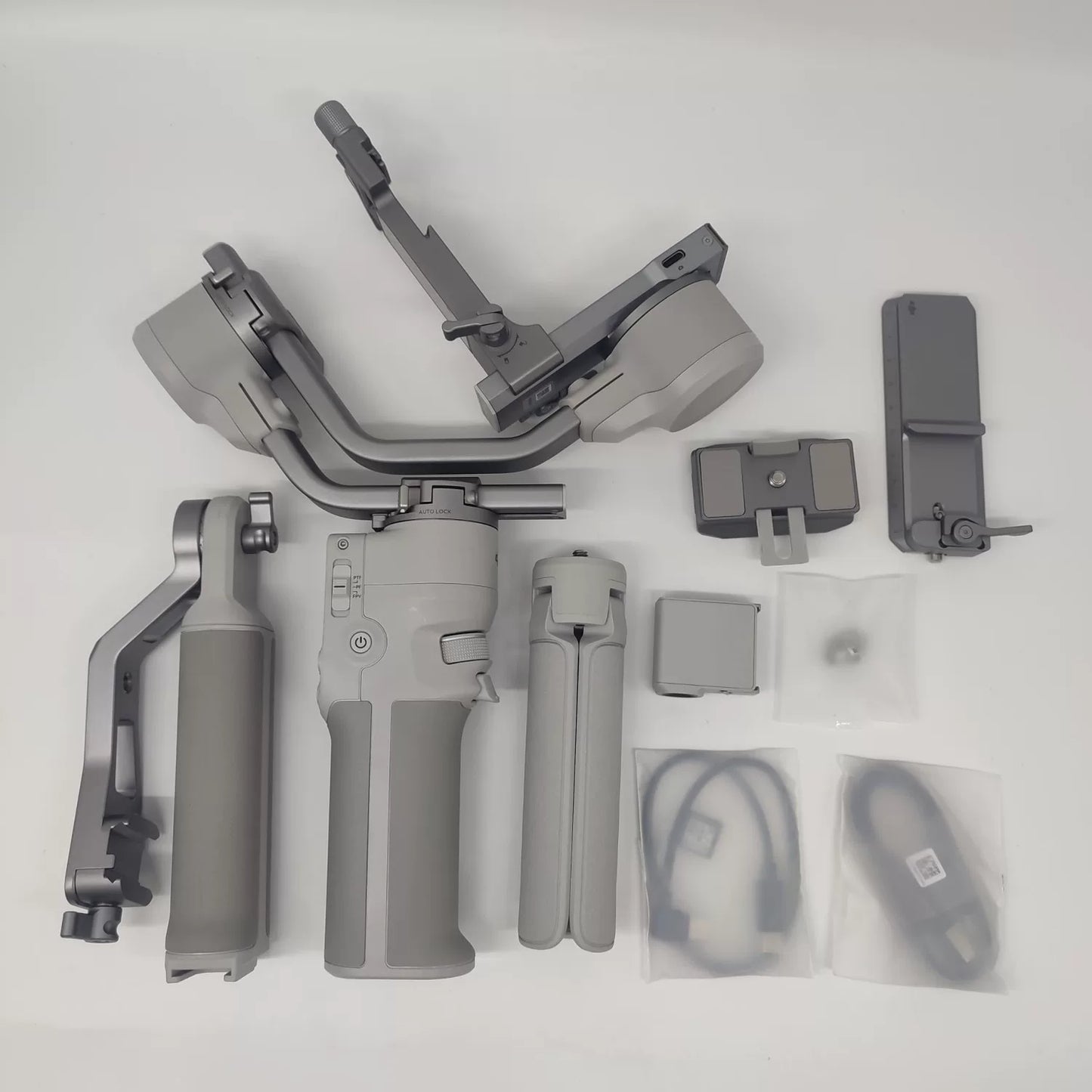 95% New (Like New) DJI Ronin RS 4 Mini Combo