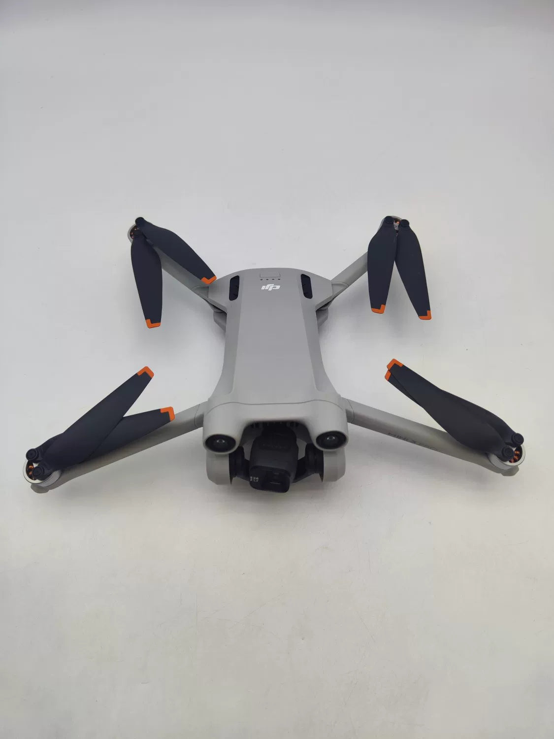 95% New (Like New) DJI mini3pro with Screen Fly More Combo