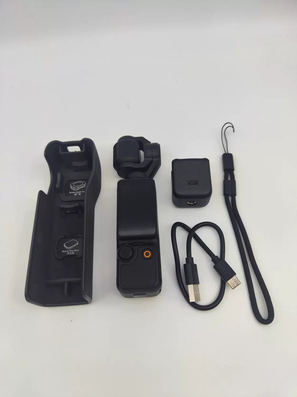 99% New (Mint) DJI pocket3 Standard Edition with 2-Year DJI Care Refresh
