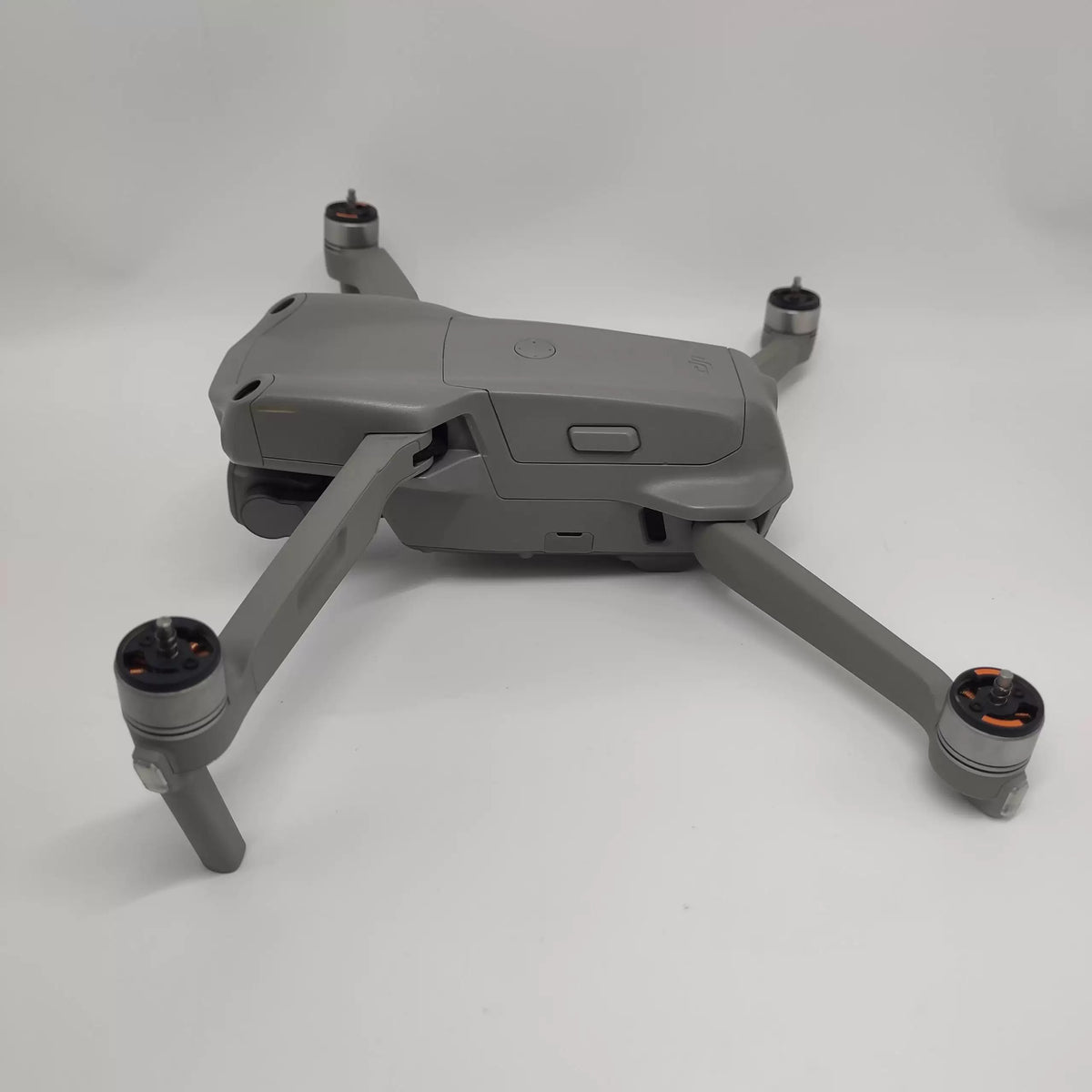 95% New (Like New) Mavic AIR 2S Standard Remote Dual Battery with Charging Hub