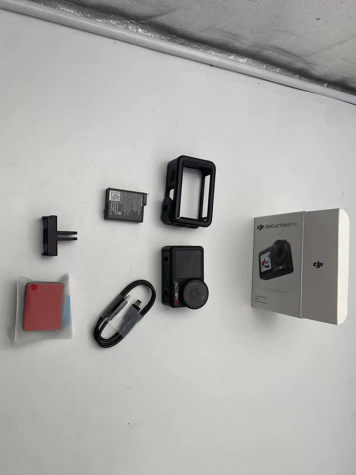 99% New (Mint) DJI Osmo Action 5 Pro – photo 1