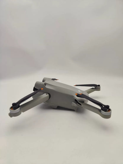99% New (Mint) DJI Mini3pro with Screen, Extended Battery Fly More Combo