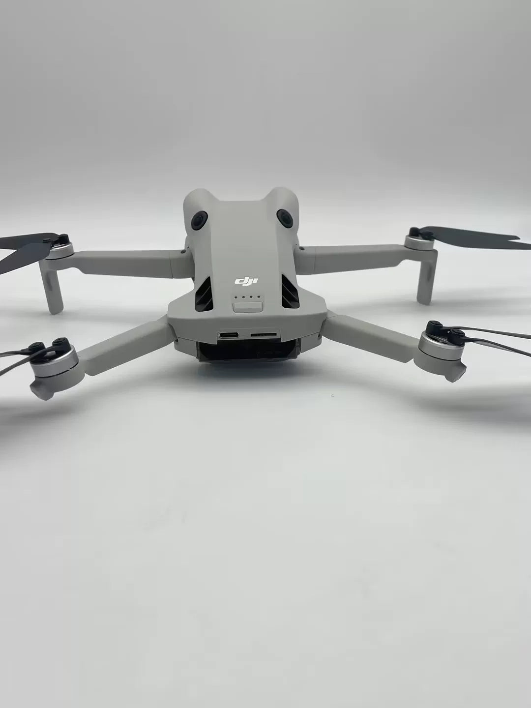 95% New (Like New) DJI mini4Pro Screen Remote, with DJI Care Refresh