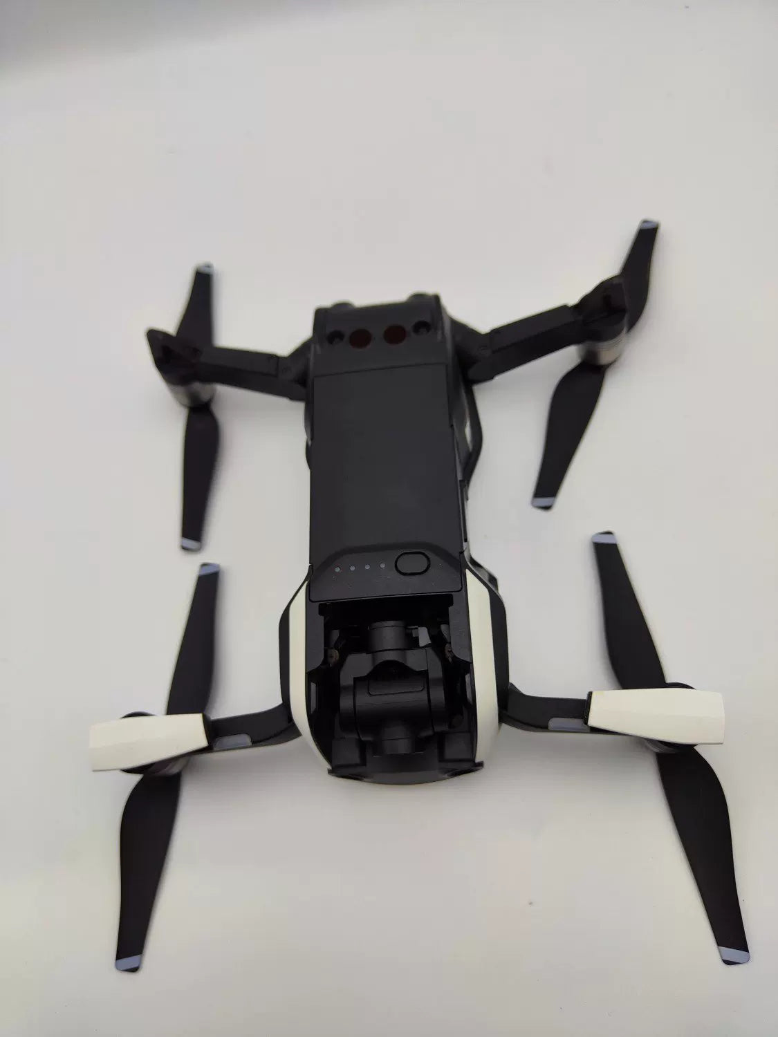 95% New (Like New) DJI Air 1 Fly More Combo