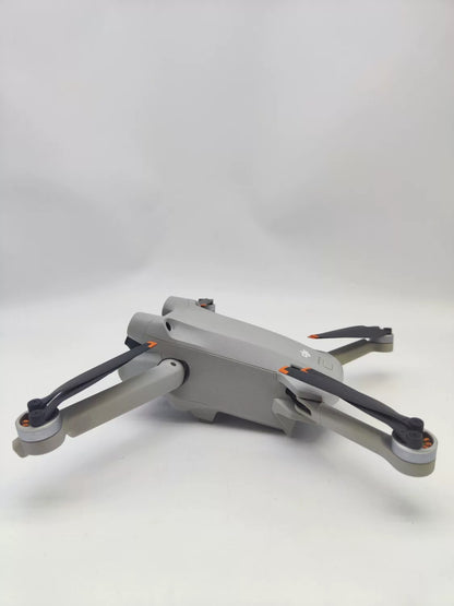 95% New (Like New) DJI mini3pro with Screen, Extended Battery Fly More Combo