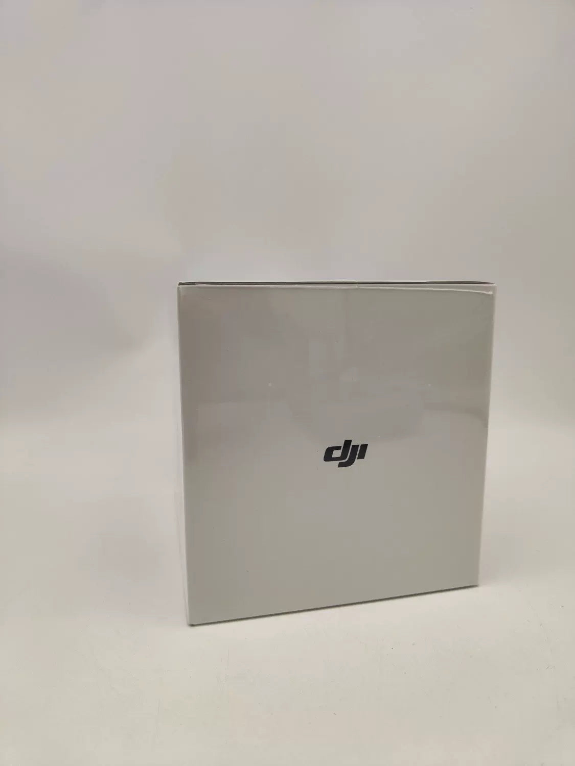 Brand New DJI mini4pro with Screen Fly More Combo with DJI Care Refresh