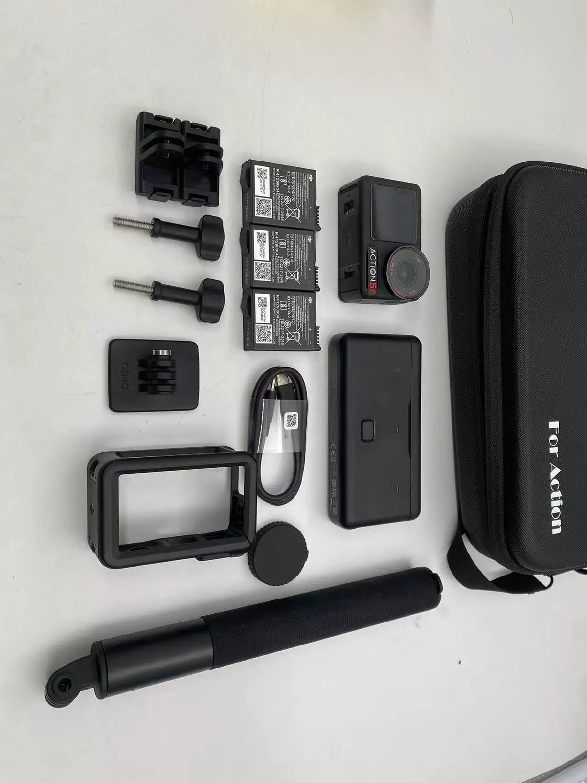 99% New (Mint) DJI Osmo Action 5 Pro – photo 1