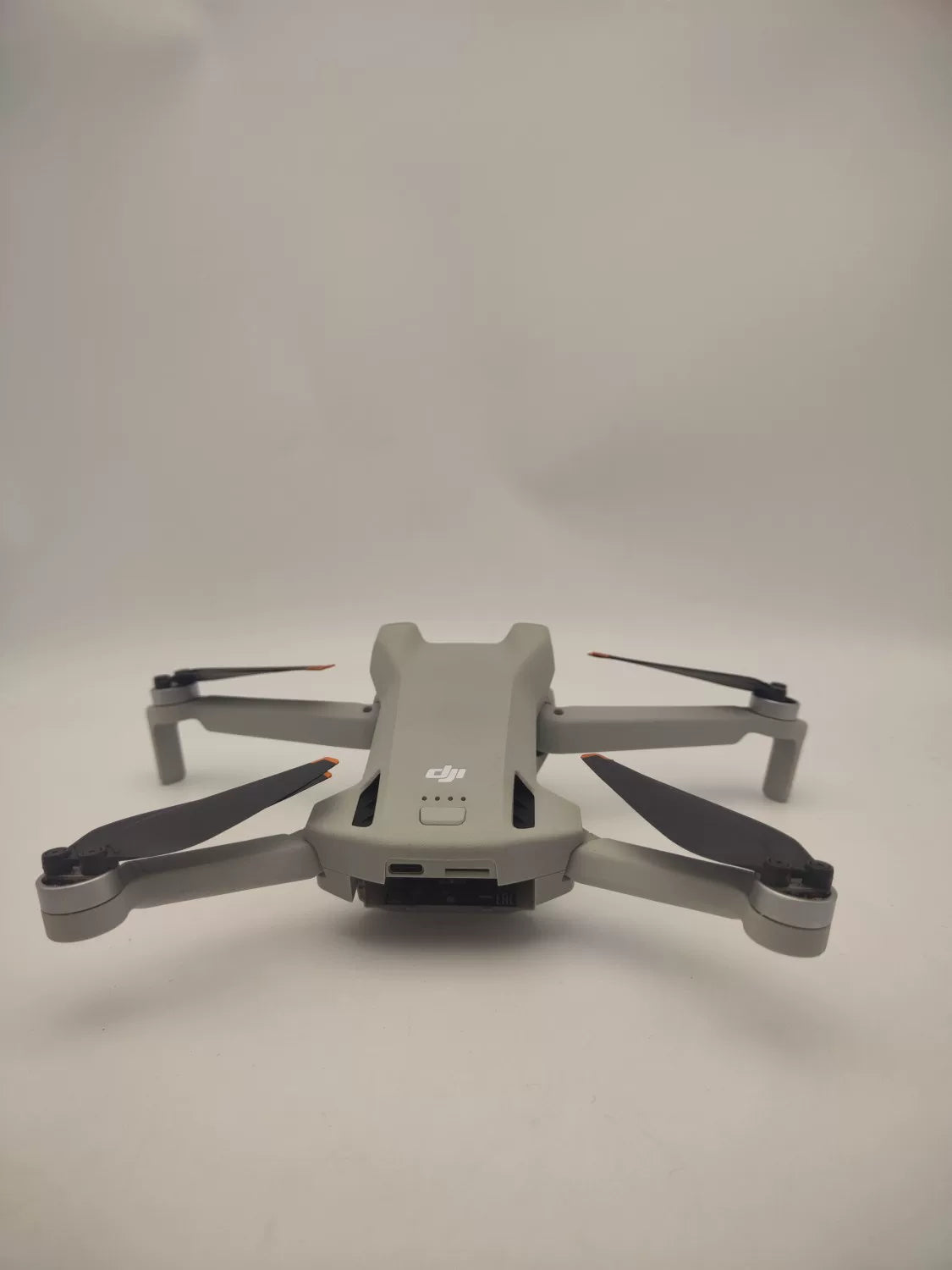 95% New (Like New) DJI Mini3 with Screen Fly More Combo with DJI Care Refresh