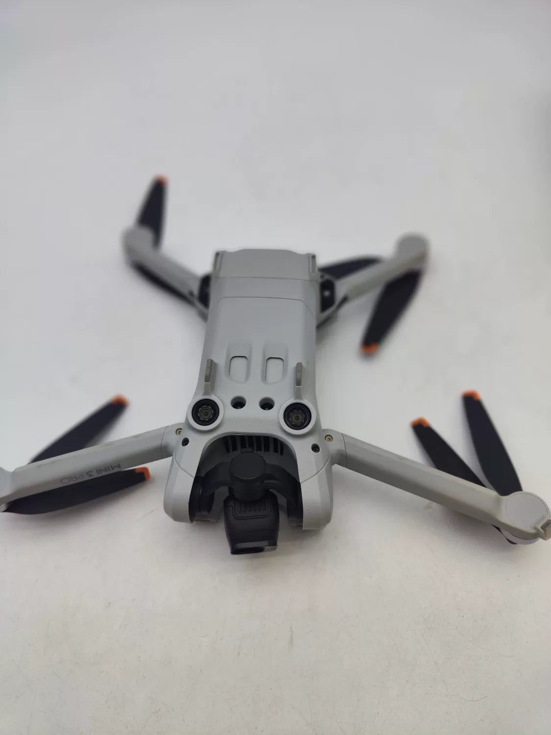 99% New (Mint) DJI mini3pro with Screen, Extended Battery Fly More Combo